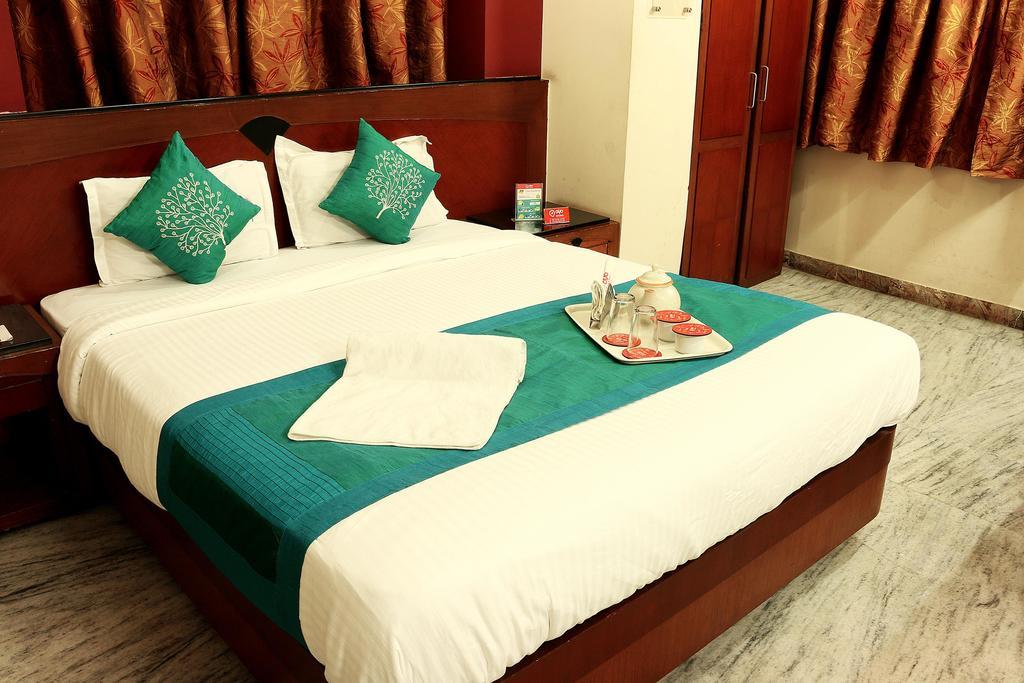 Oyo 1224 New Alipore Kolkata Exterior photo