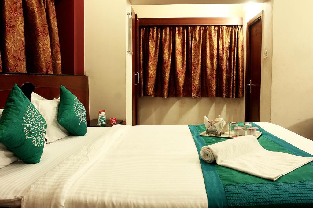 Oyo 1224 New Alipore Kolkata Exterior photo